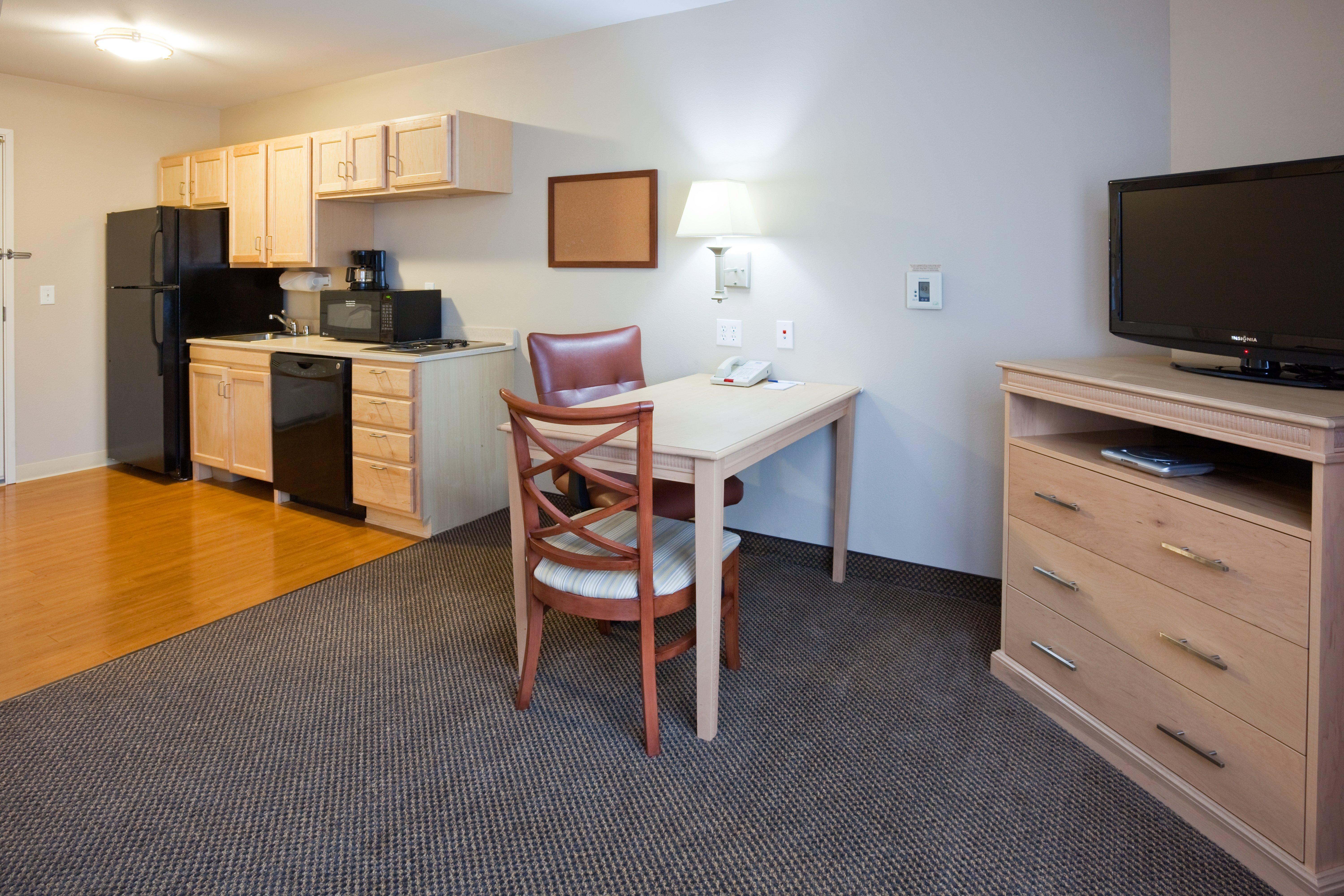 Candlewood Suites Milwaukee Brown Deer, An Ihg Hotel Exteriér fotografie